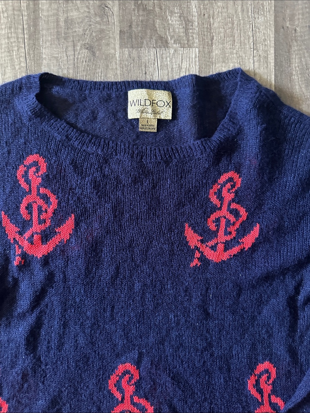 Women’s Wildfox White Label Thin Sweater in size Large - Picture 3 of 3